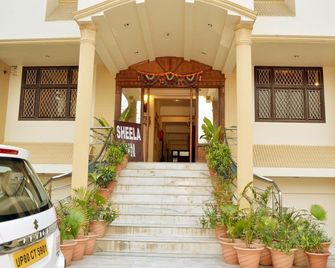 Optimum Sheela Inn @ Taj - Agra - Building