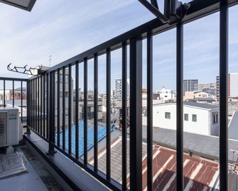 Prandre Dg - Osaka - Balcony