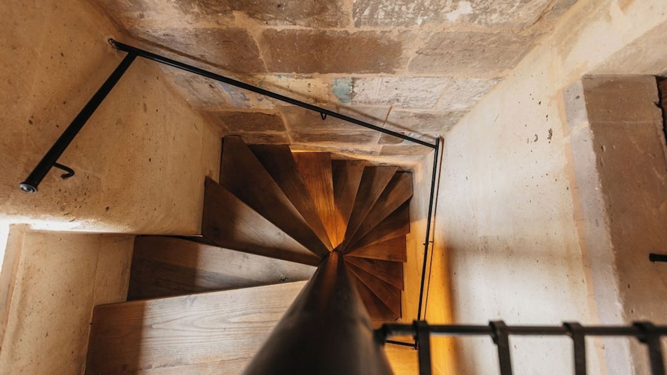 Millstone Cave Suites