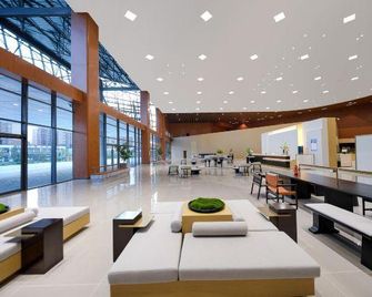 Elong Deluxe Hotel (Suining International Convention And Exhibition Center Store) - Suining - Lobby