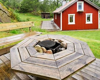 4 페르손 홀리데이 홈 인 헤논 - 헤난 - 파티오