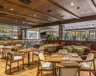 Everwild Canmore Hotel - Canmore - Restaurant