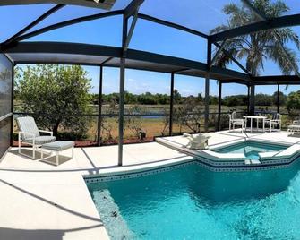 Orlando Renters - Four Corners - Piscina