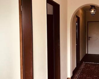 ️ Perfect for Work, Study or Training – Your Private Retreat - Bonn - Tiền sảnh