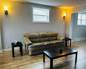 The Downtown Queen House Gfw - Grand Falls-Windsor - Sala de estar