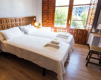 Hostal Paratene - Bilbao