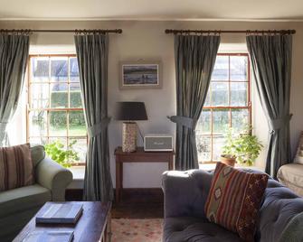 The Stable Yard House at Burtown House & Gardens - Athy - Living room