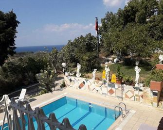 Asia Apart Hotel - Kusadasi - Piscina