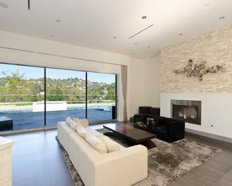 Villa Amanda - Beverly Hills - Obývací pokoj
