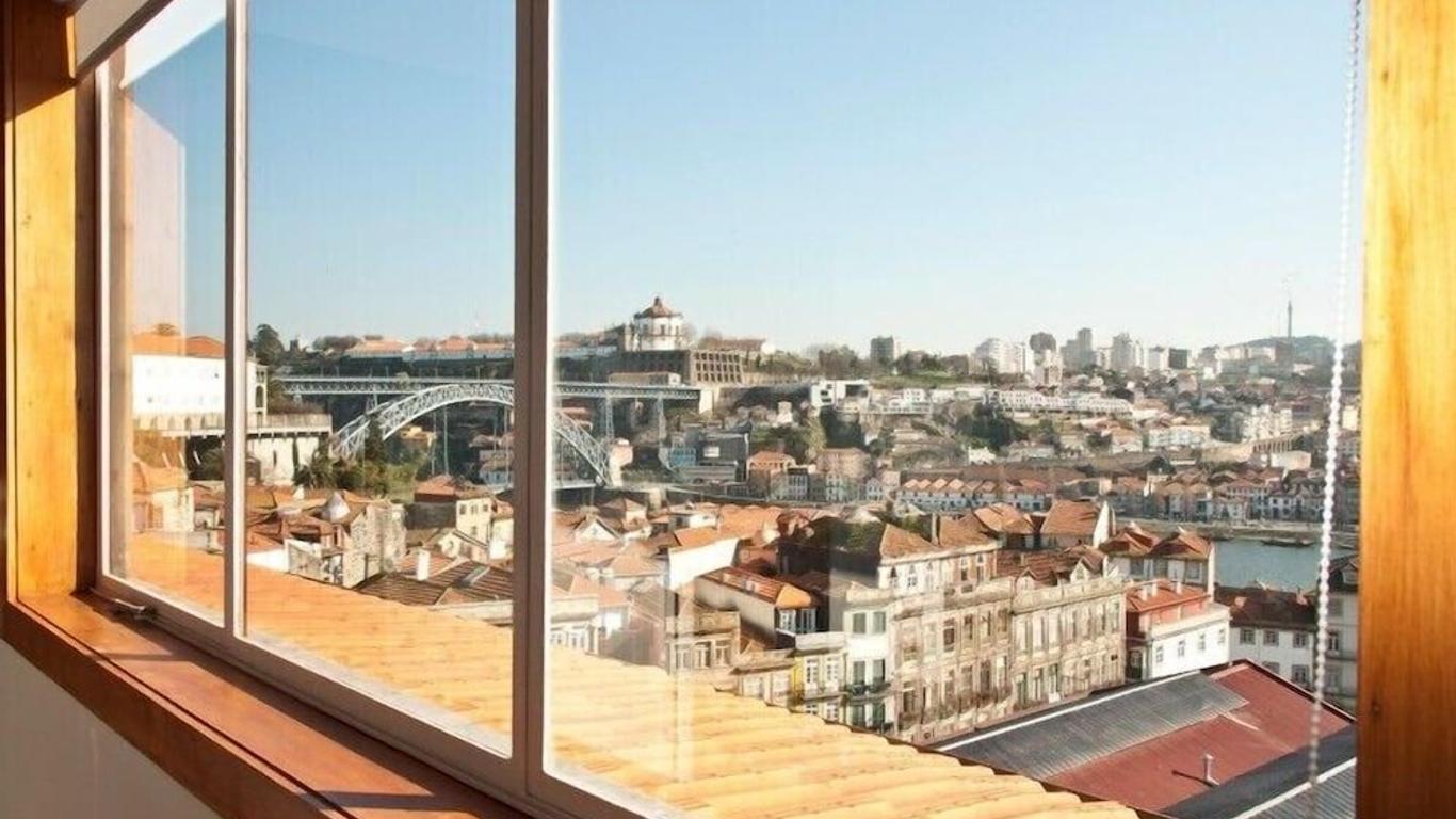 Low Cost Tourist Apts Palácio Da Bolsa