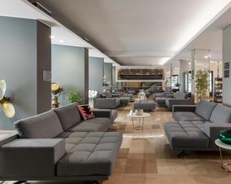 B&B Hotels Park Hotel Suisse Santa Margherita Ligure - Santa Margherita Ligure - Lounge