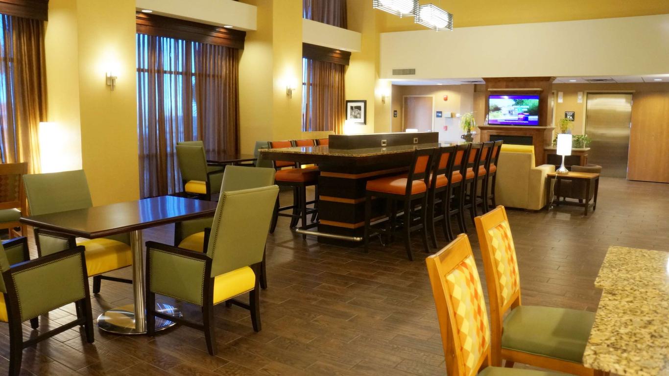 Hampton Inn & Suites Kingman