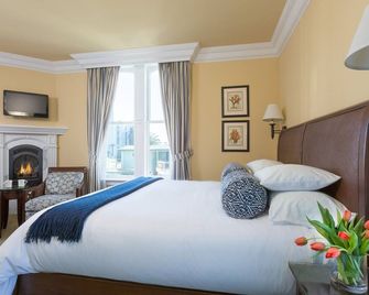 West Cliff Inn, A Four Sisters Inn - סנטה קרוז - חדר שינה