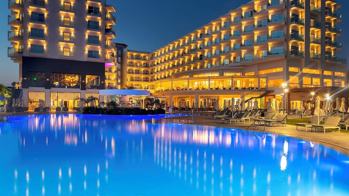 Nissiblu Beach Resort