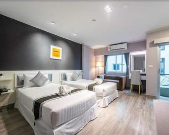 Napheera Royal Tel - Bang Sao Thong - Bedroom