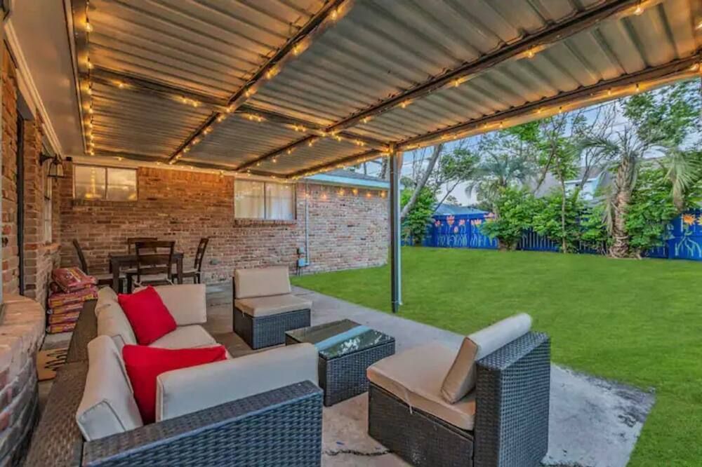 Beautiful 5br Houston Designer Villa - هيوستن - شرفة مرصوفة