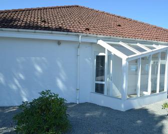 Dolphin Hotel Annex - Herning - Building
