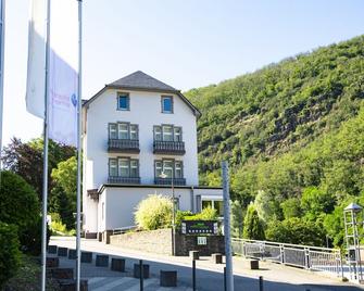 Rental-Private Bathroom-Therme - Bad Bertrich - Gebouw