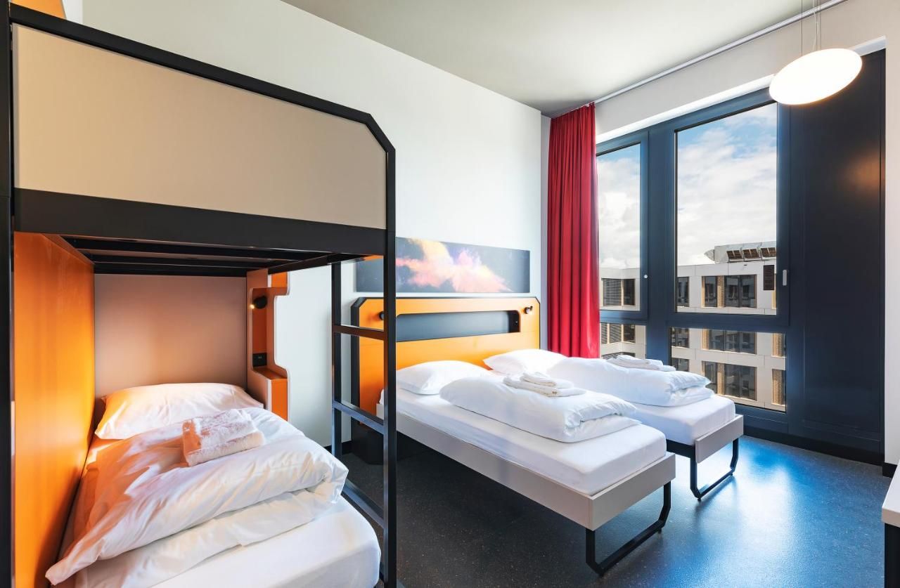 Meininger Hotel Genève Centre Charmilles thumbnail 2