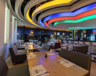 Pop Art Hotel Tocancipá y Centro de Convenciones - Tocancipá - Restaurante