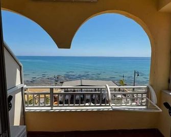 Paguro Beach Hotel - Siculiana - Balcón