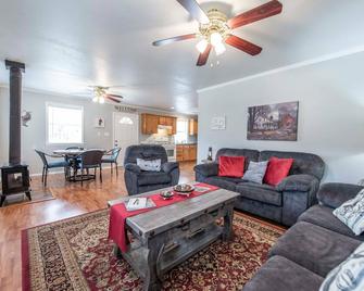 Songbird Haven Cozy Country Getaway - Waco