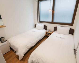 SSH Ikseon peter cat Hostel - Seoul - Bedroom