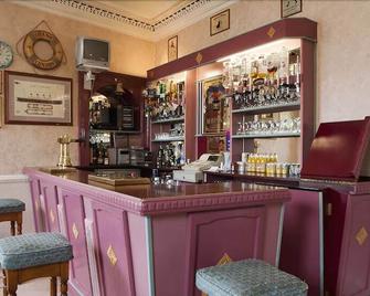 Waverley Hotel - Nairn - Bar