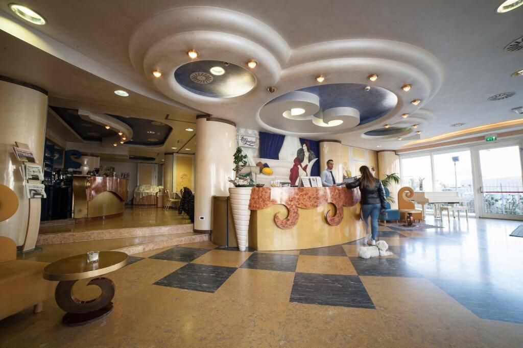 فندق لا غراديسكا - ريميني - ردهة