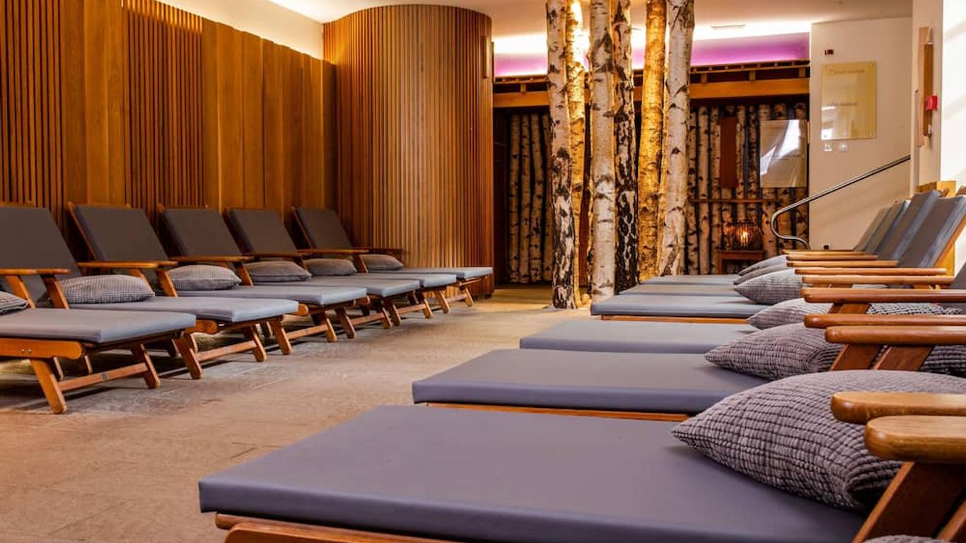 هوتل فيتاريوم سوبيريور – تيرم كركا