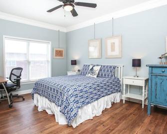 Enjoy the sunrise over the Apalachicola River. - Apalachicola - Schlafzimmer