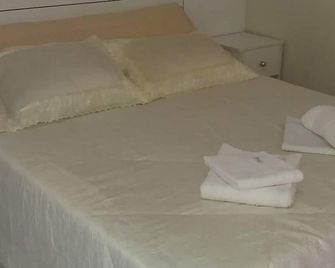 Pousada Porto Brasil - Espinho - Habitación