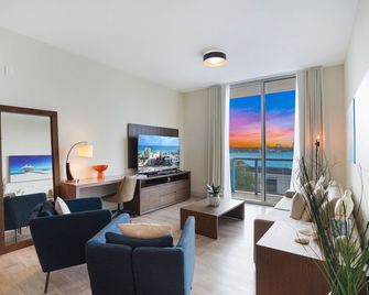 Ch Luxury Condos & Studios On The Beach - Hollywood - Sala de estar
