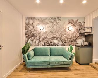 Superb and Cosy 2BR Apt In The Heart Of Paris ! 3P - París - Sala