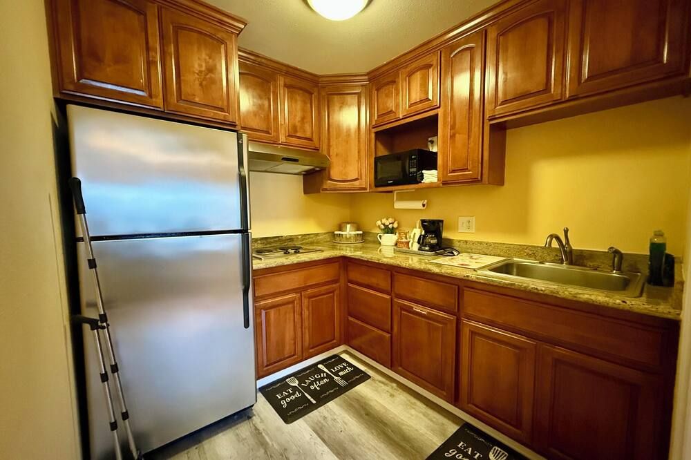 مونتيري باي لودج - مونتيري - مطبخ