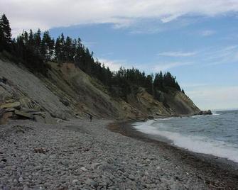 Maggie's Place on the Cabot Trail - North Shore