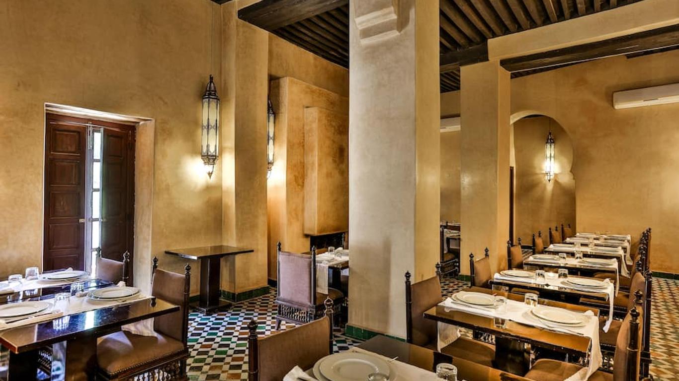 رياض دار بن سودا