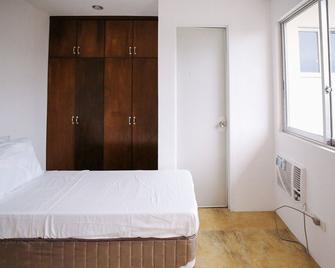 OYO 789 Abn Residences - Bacólod - Camera da letto