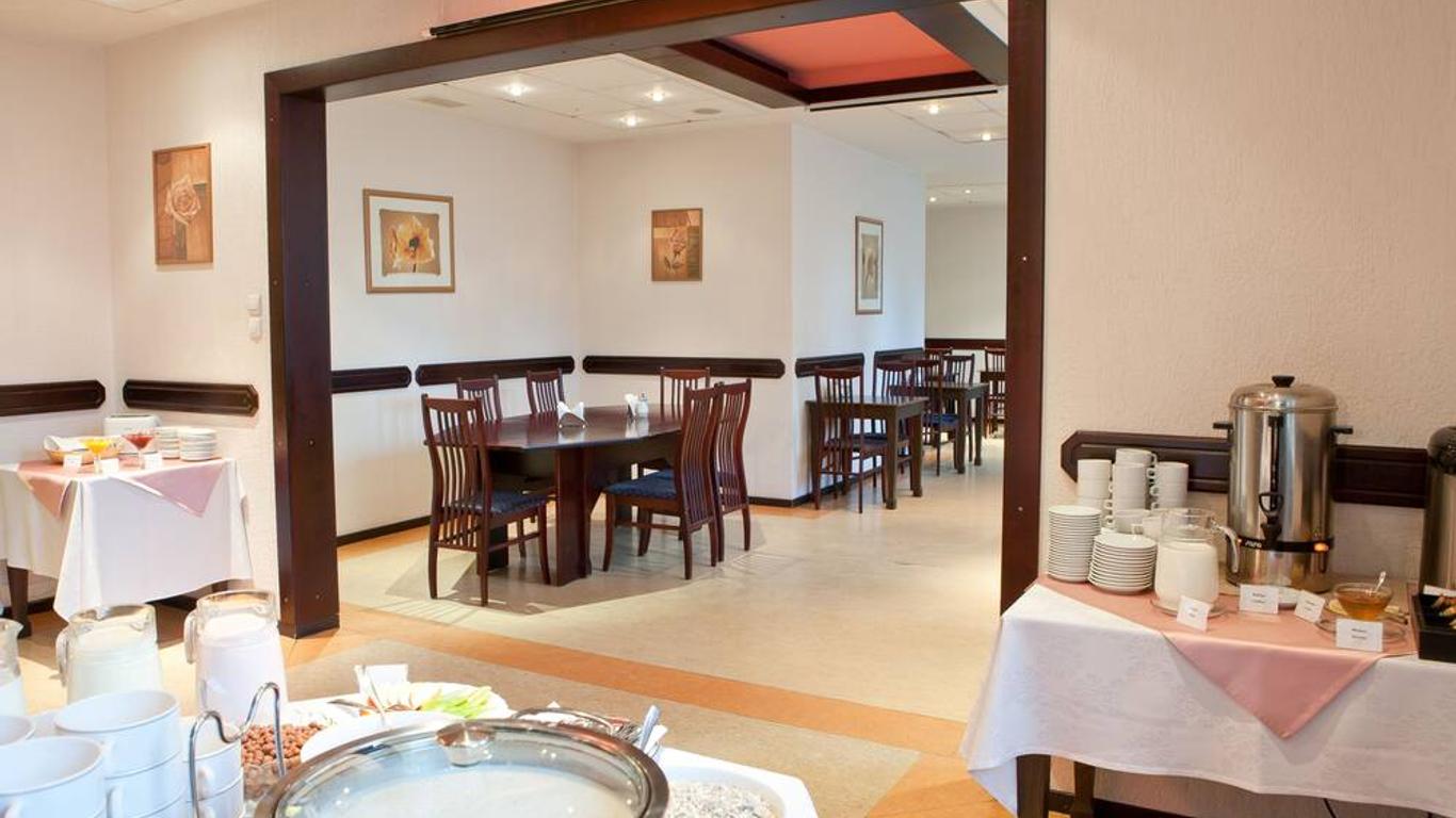 Kolonna Hotel Brigita