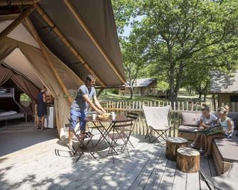 Village Huttopia Senonches - Perche - Senonches - Patio