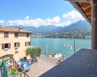 Stunning Apartment In Monte Isola - Monte Isola - Balcon