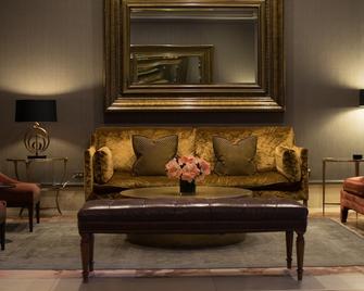 The Lucerne Hotel - New York - Living room