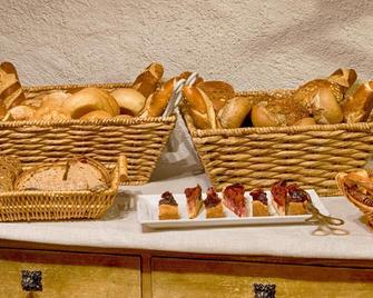 Hotel Zum Löwen - Unteres Wirtshaus - Titisee-Neustadt