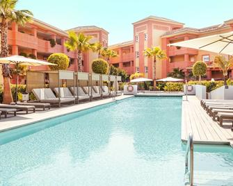 Ama Islantilla Resort - Lepe - Bazén