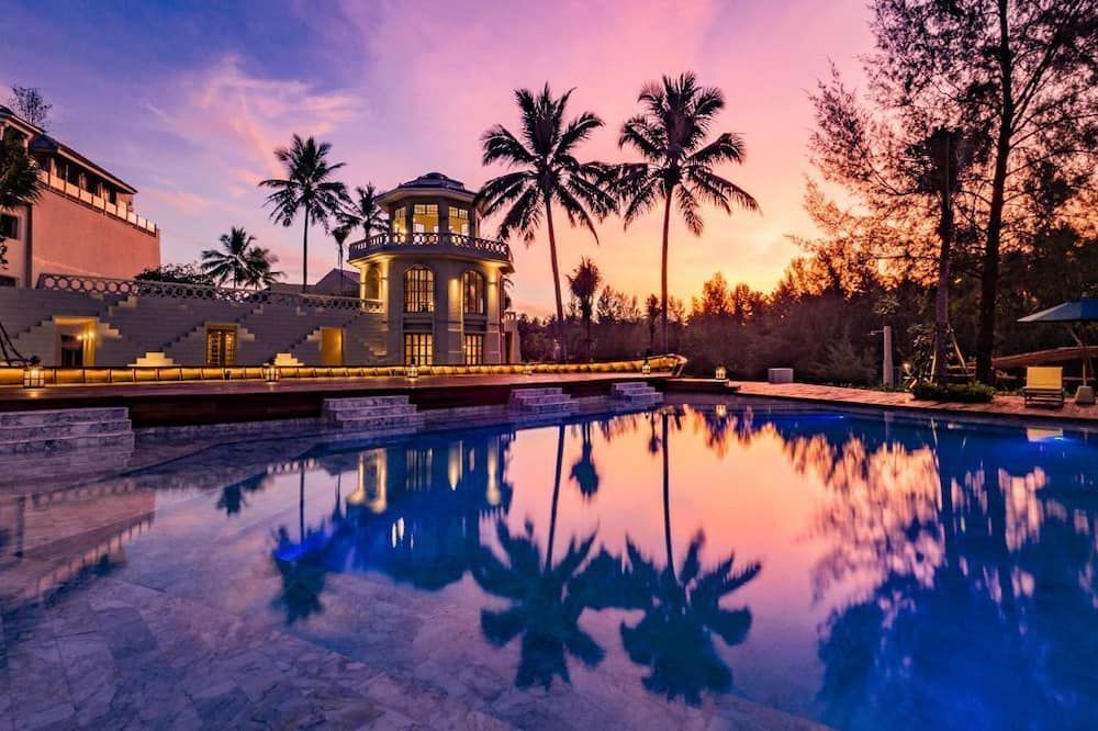 Devasom Khao Lak Beach Resort & Villas