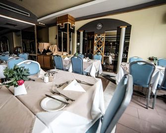 Coral Hotel - Bugibba - Restaurant