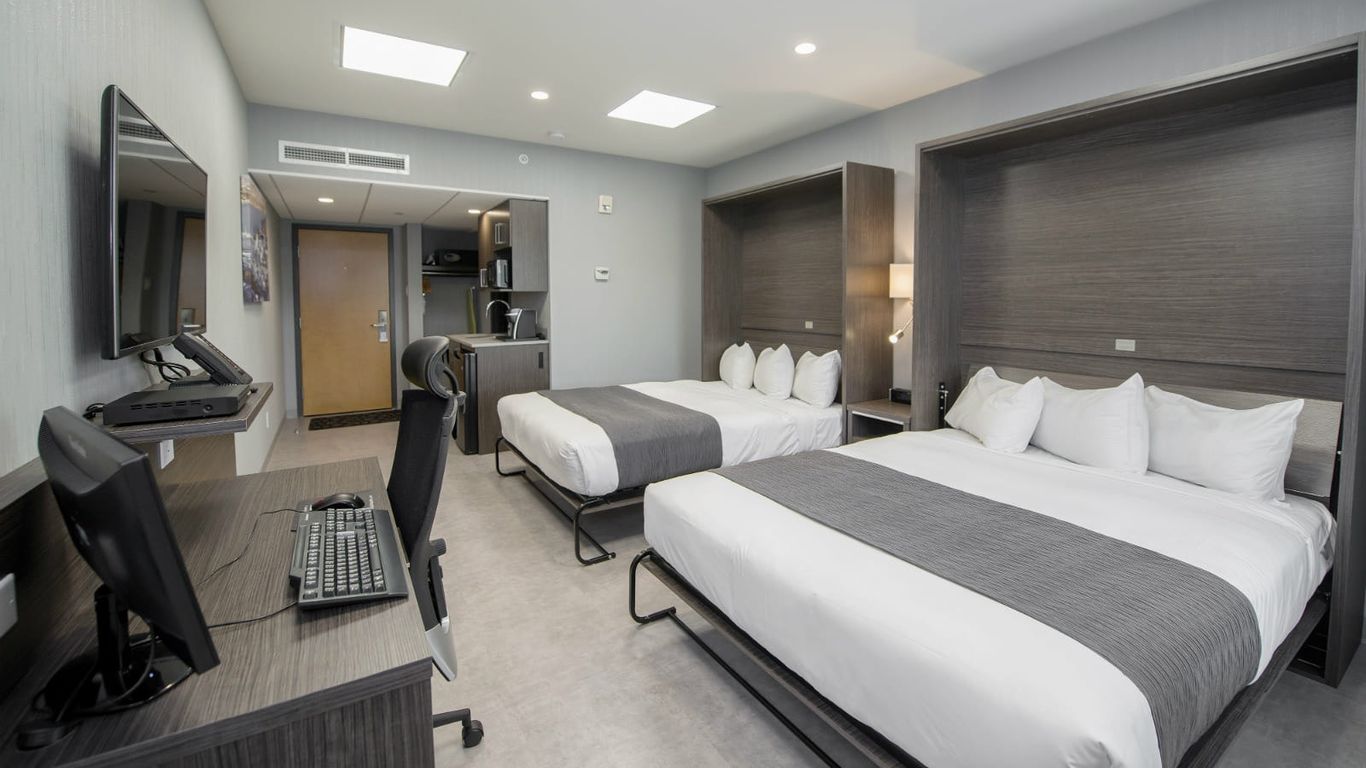 Hôtel & Suites Le Dauphin Québec