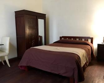 Hospedaje Santa Rosa- Centro Histórico - Lima - Habitación