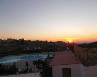 Hotel Maremonti - Vico del Gargano - Piscina