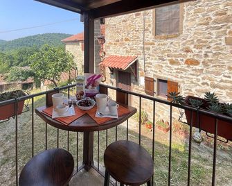 1 Bedroom Stunning Home In Subbiano - Subbiano - Балкон